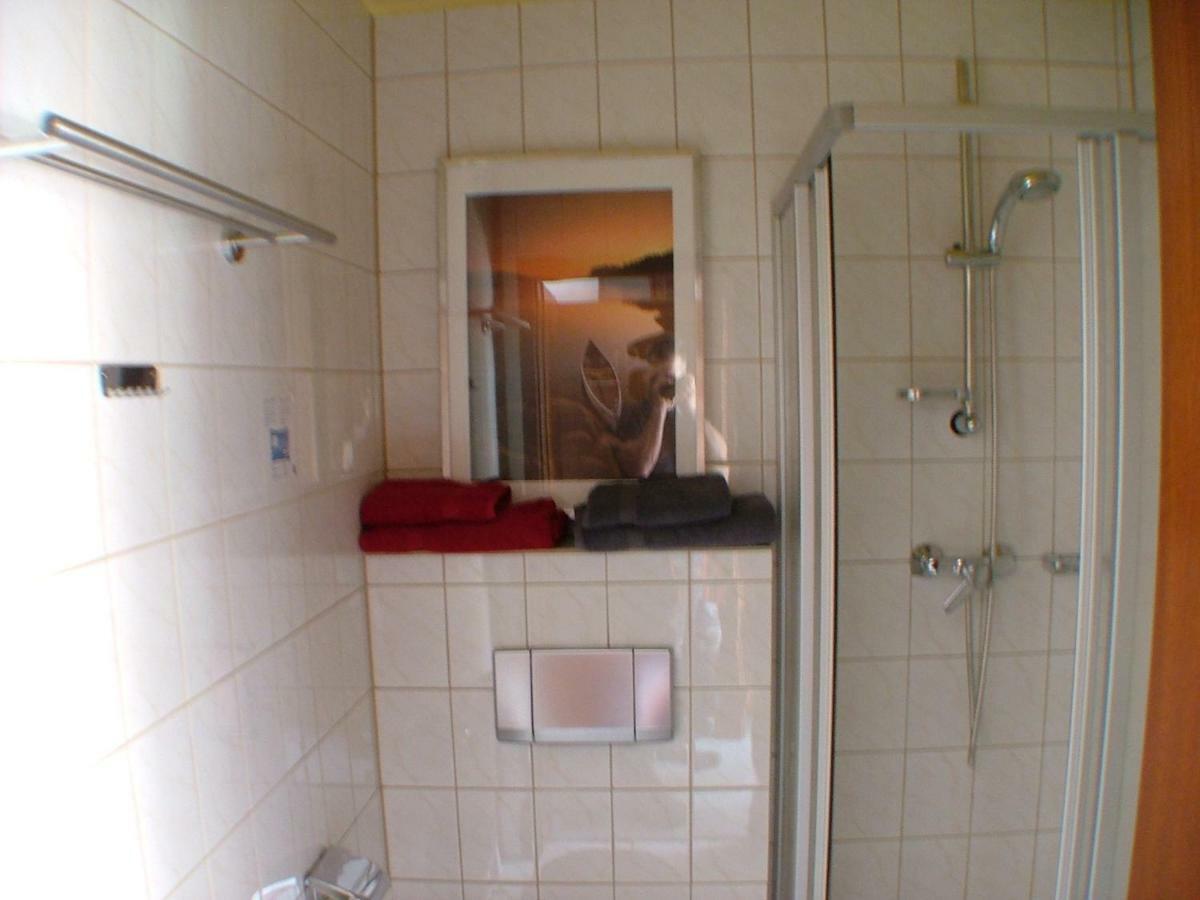 Hotel Garni Pension Zur Lutherstadt Lutherstadt Eisleben Kültér fotó