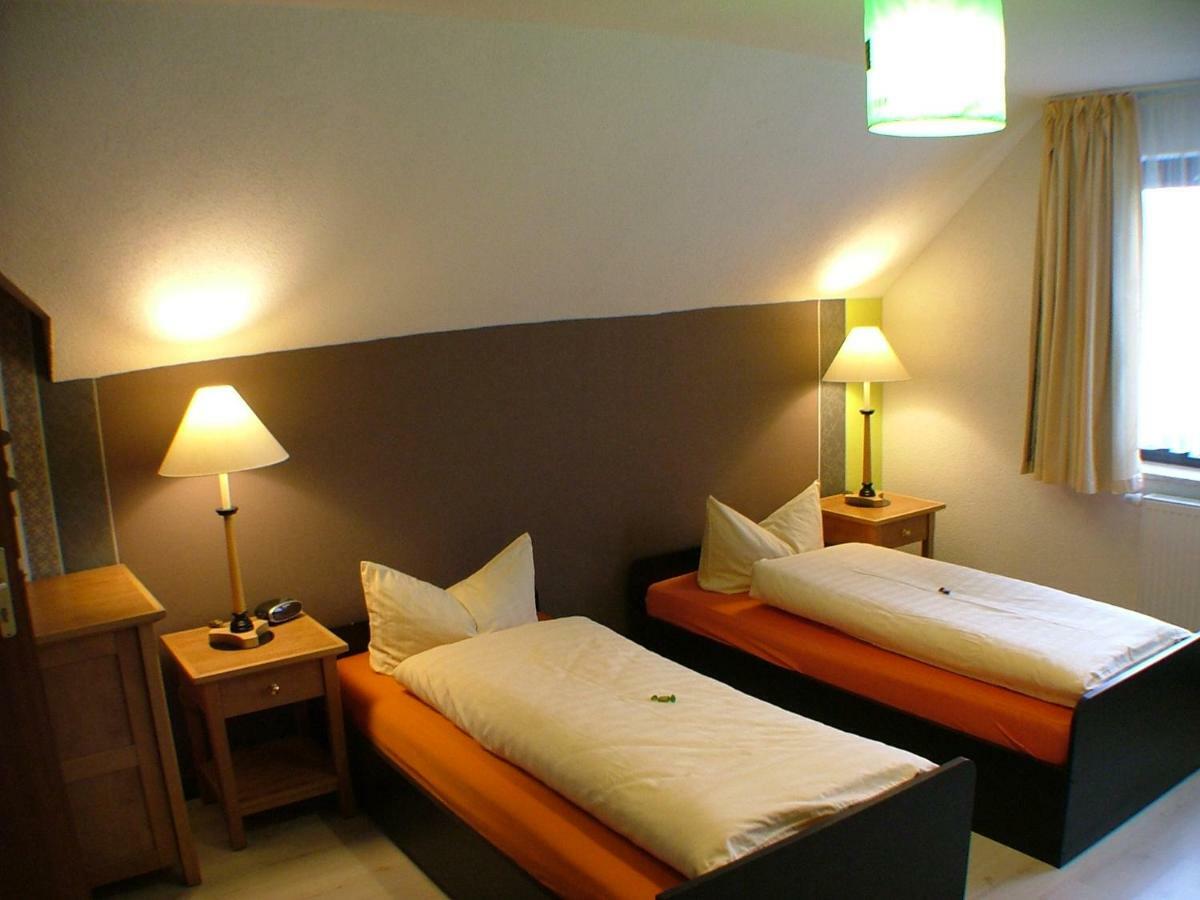 Hotel Garni Pension Zur Lutherstadt Lutherstadt Eisleben Kültér fotó