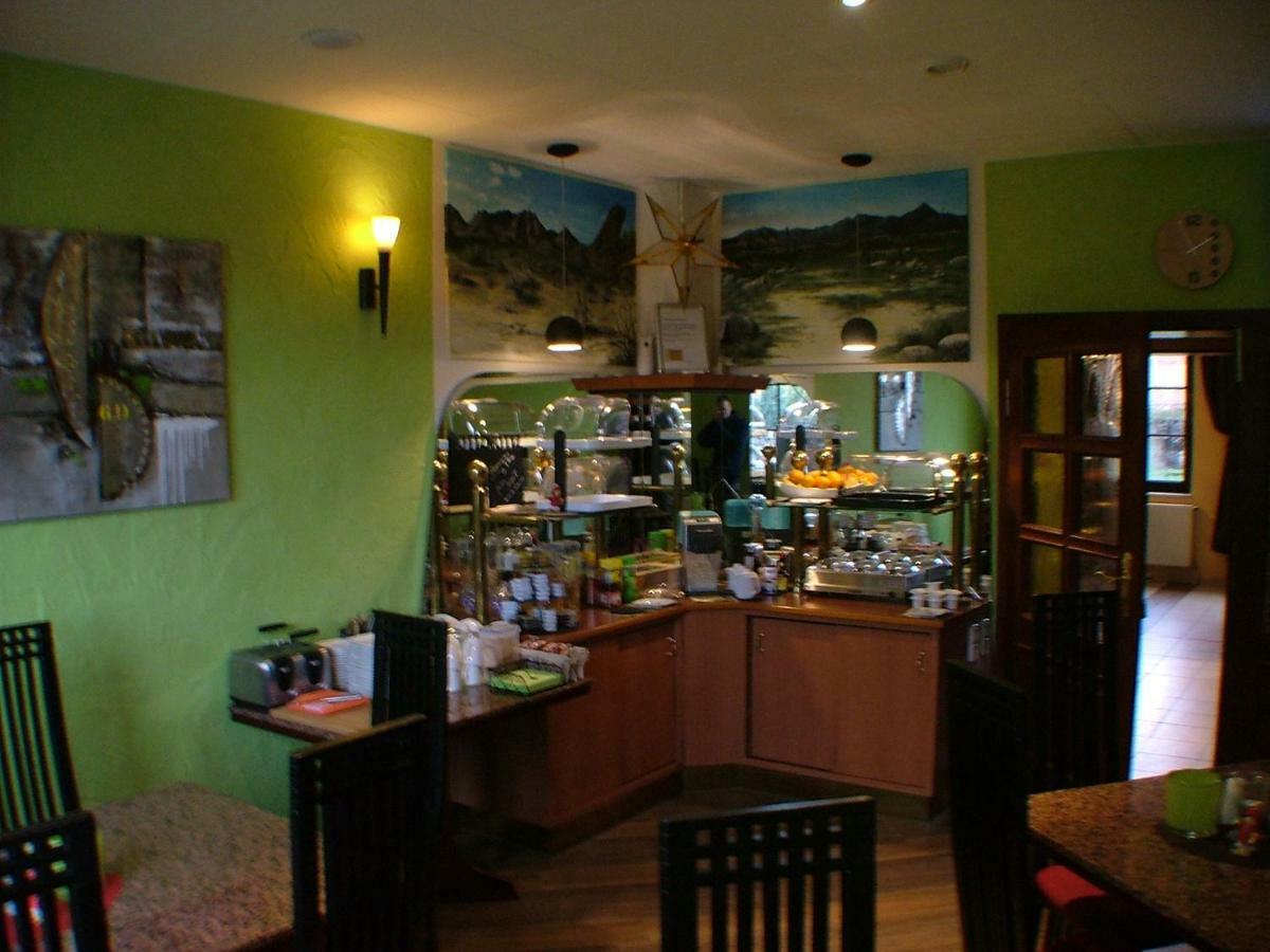 Hotel Garni Pension Zur Lutherstadt Lutherstadt Eisleben Kültér fotó