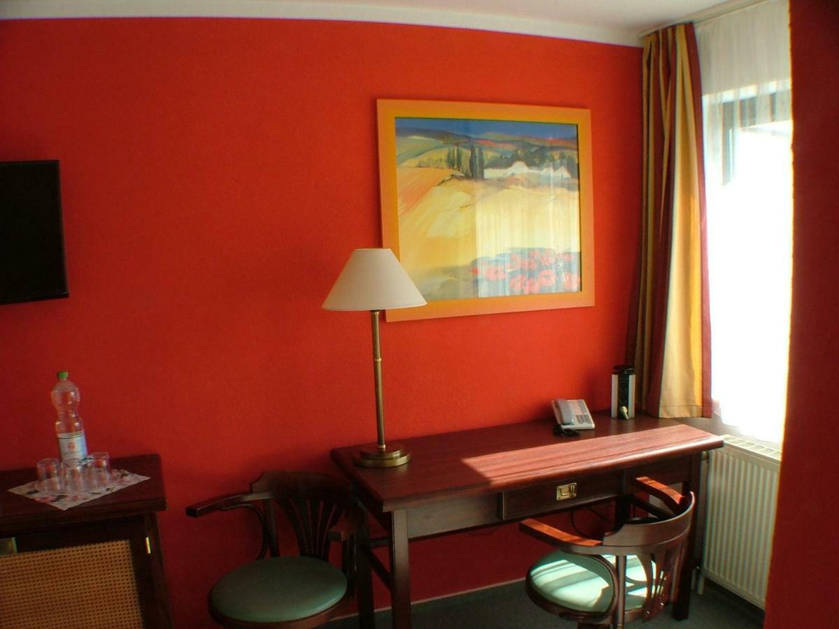 Hotel Garni Pension Zur Lutherstadt Lutherstadt Eisleben Kültér fotó